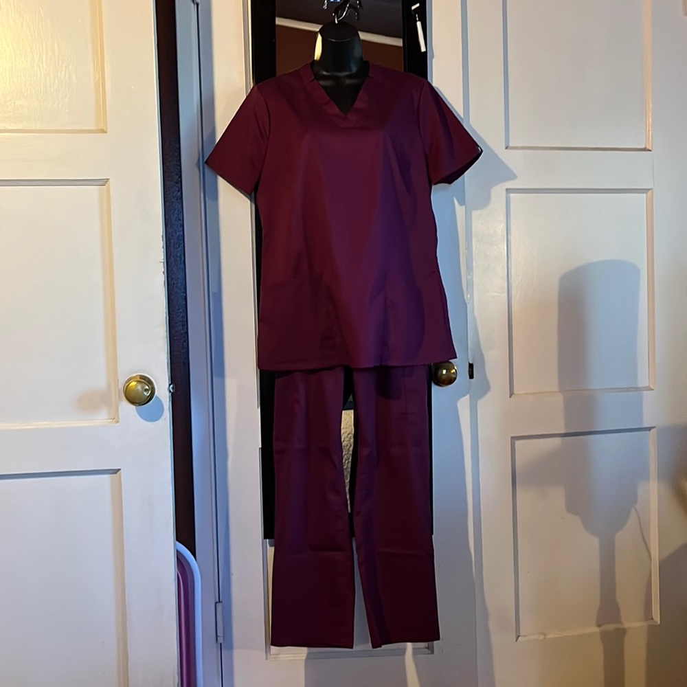 Jaanuu Scrub Set, Both Medium